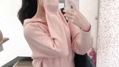 청순하게 생겼는데 색기 있음